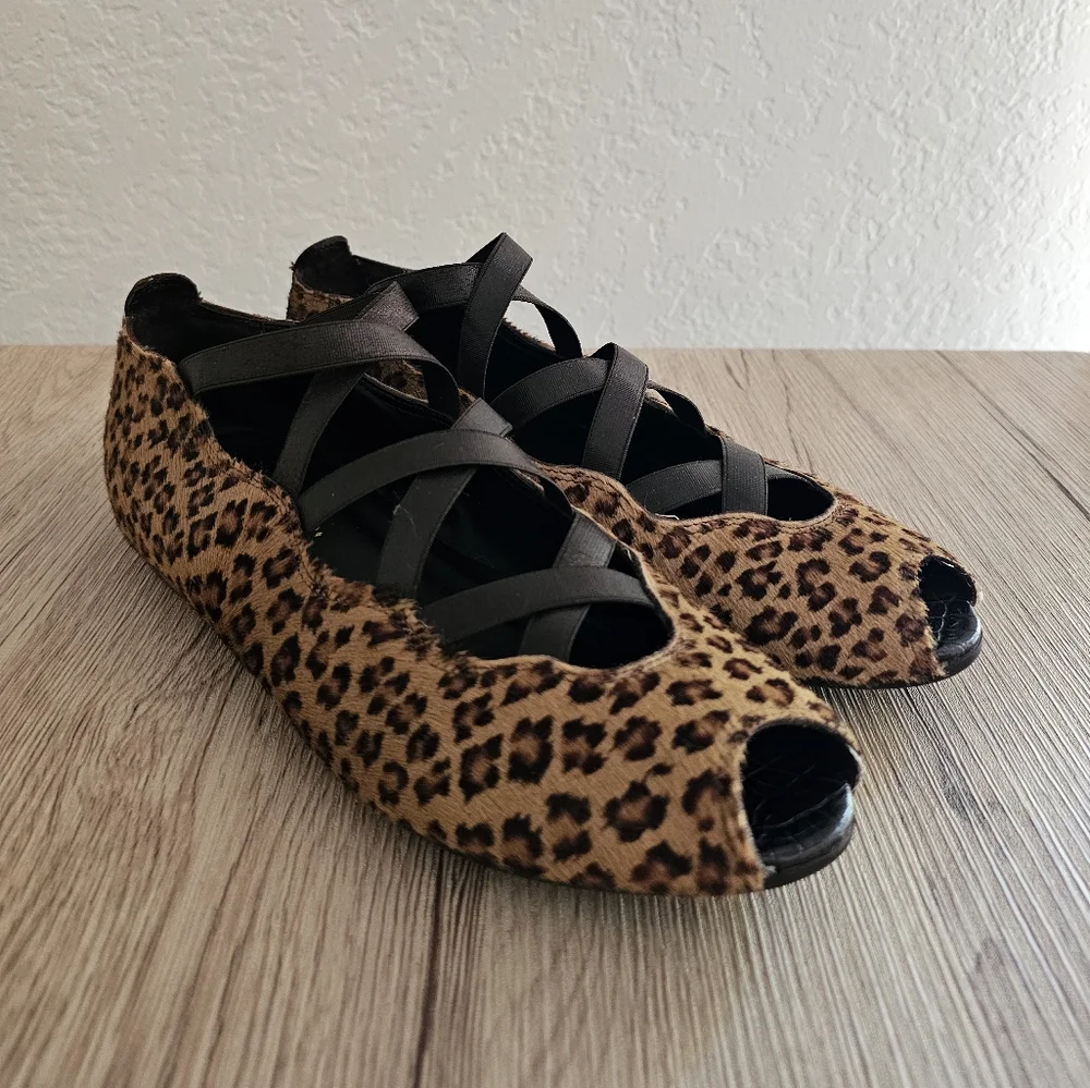 Donald J.Pliner pony hair‎ leopard print ballet flats size 7